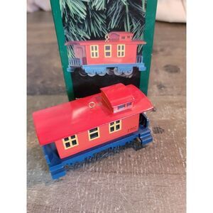 Hallmark 1992 Skyline Caboose ornament Xmas Decor train